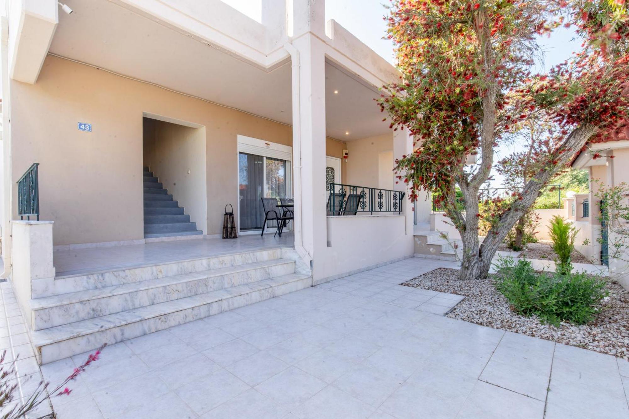 Mike's House In Near The Rhodes *