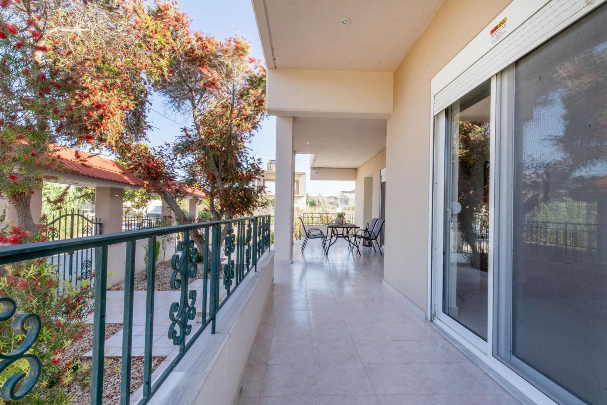Mike's House In Near The Rhodes * Κρεμαστή